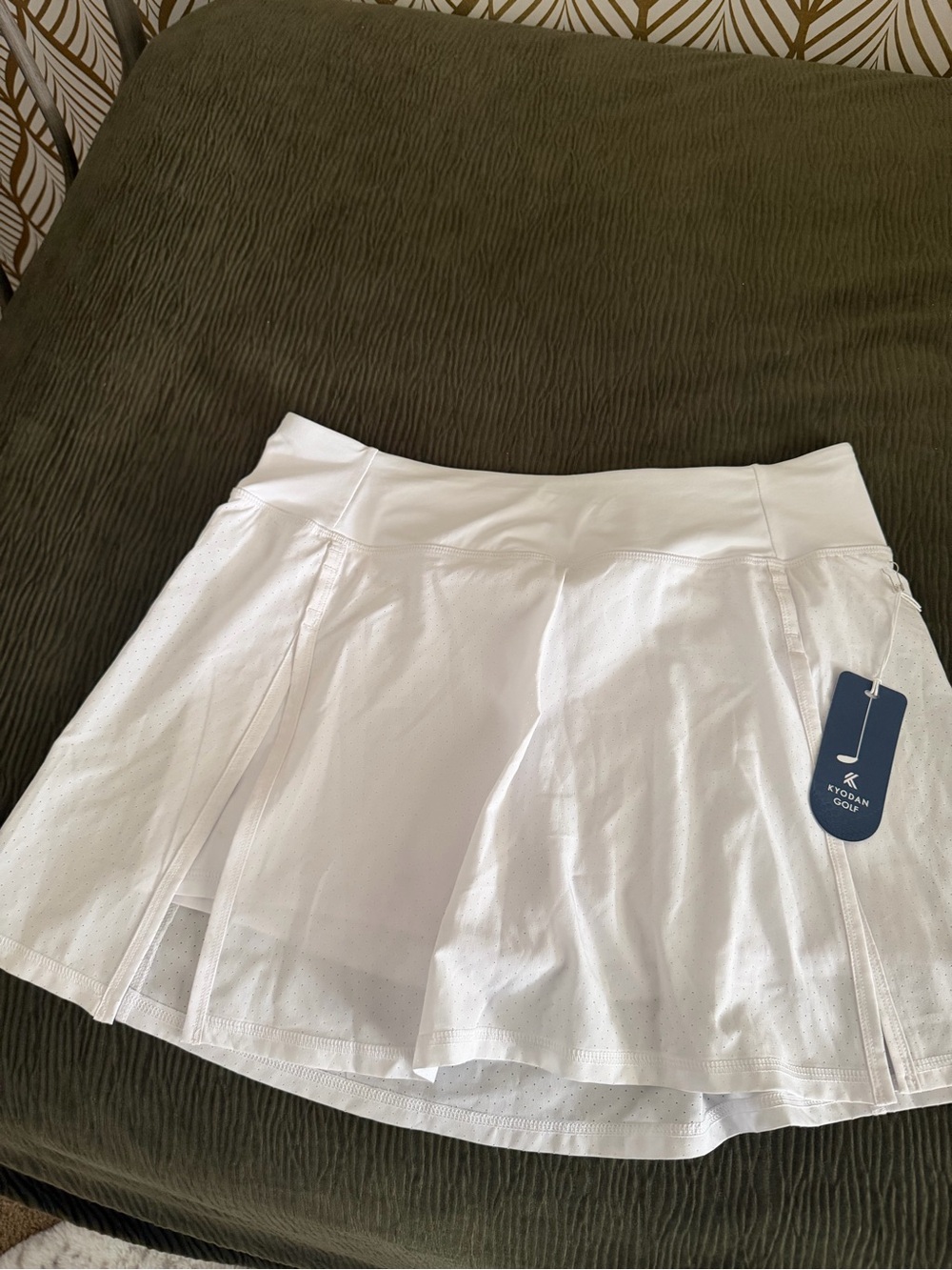 Kyodan White Performance Golf Skort